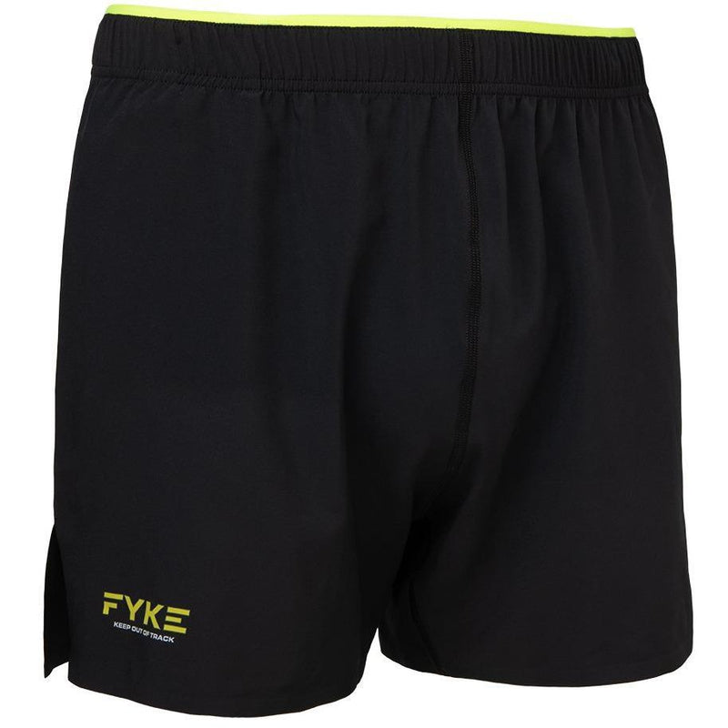 Boost One Short: Black/pantalón corto de entrenamiento amarillo
