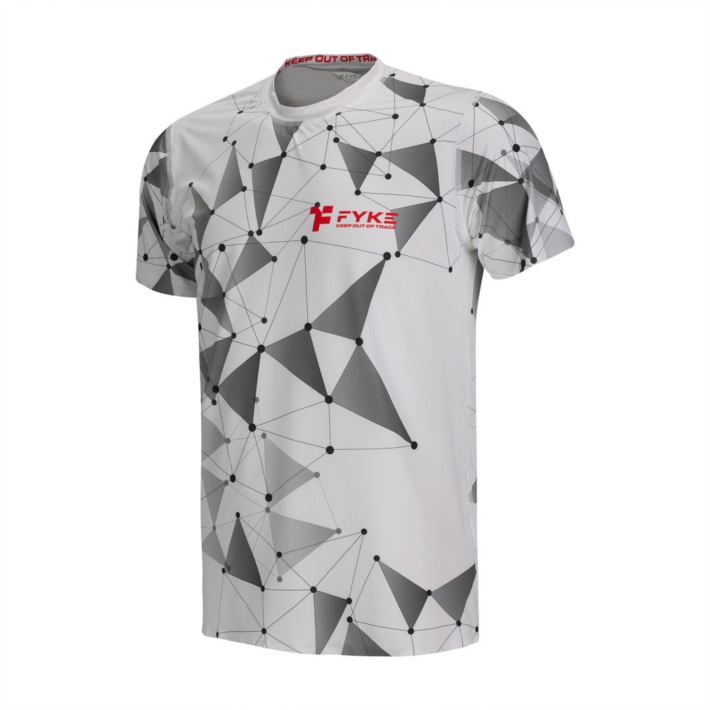 Boost One T-Sirt: white sports t shirt with black triangles