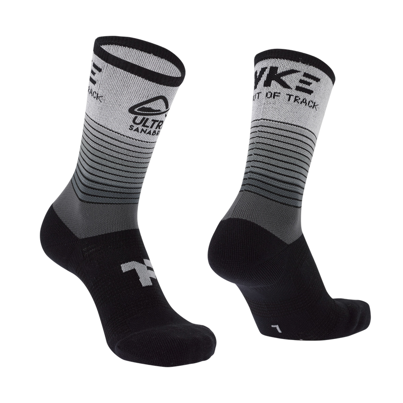 Mid socks in black gradient color with Ultra Sanabria logo and left and right foot indication